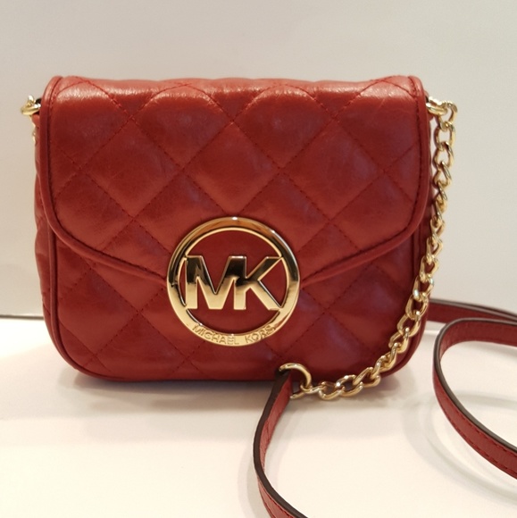 Michael Kors Handbags - Michael Kors leather small cross body bag.